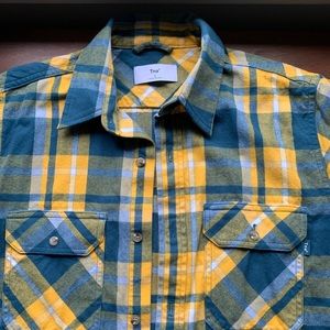 TNA FLANNEL SIZE SMALL
